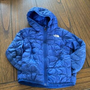 Lightly used North Face blue jacket.